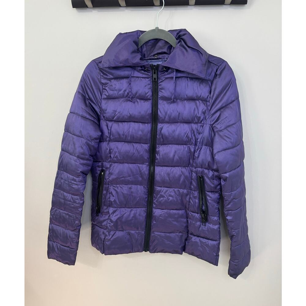 ANA packable puffer down jacket with hood, polyester rayon, size SMALL